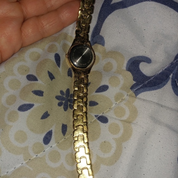 BULVO DIAMOND WATCH - Picture 2 of 2